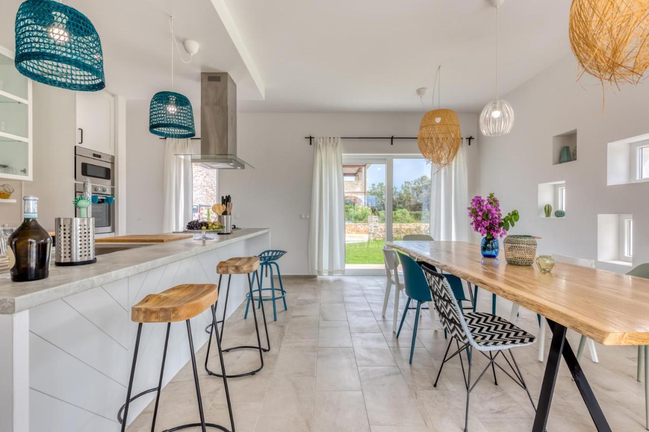 Villa Vela Muline - 8 Plus 2 Guests - Heated Pool อูกล์ยัน ภายนอก รูปภาพ